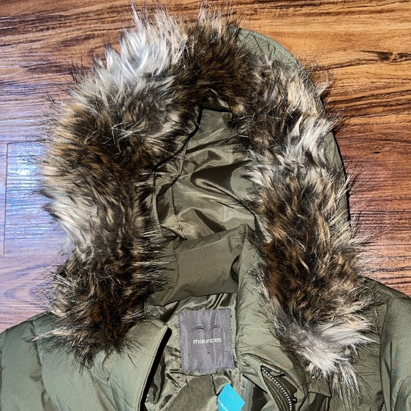 Brand NWT AND long coat - Picture 2 of 9